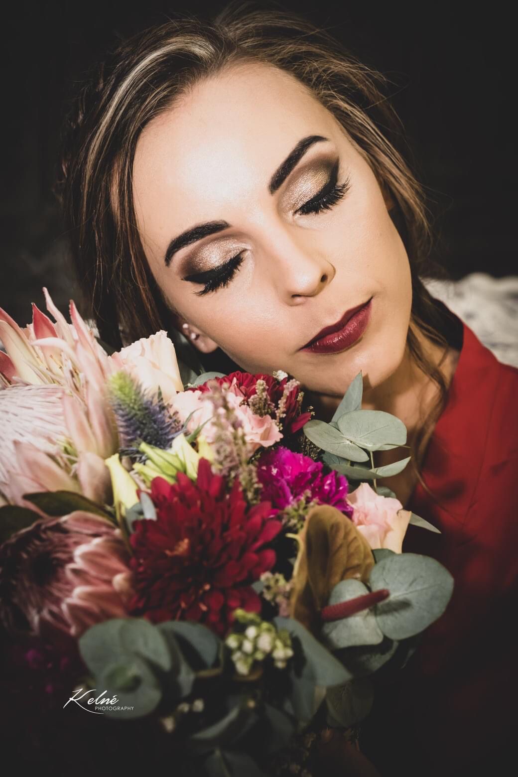 bride and flowers 2
